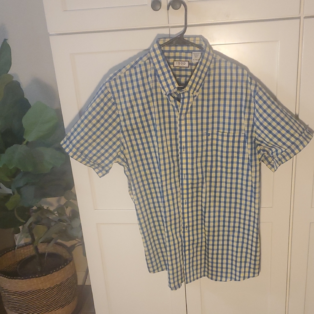 Izod Men's Blue and Yellow Plaid Shirt